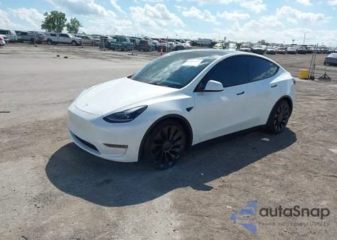 2022 Tesla Model Y Performance Dual Motor All-Wheel Drive z USA, uszkodzony, nr VIN 7SAYGDEF3NF326891